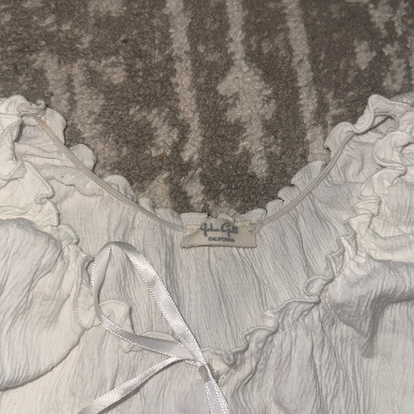 Pacsun white ruffle crop top - Picture 3 of 3